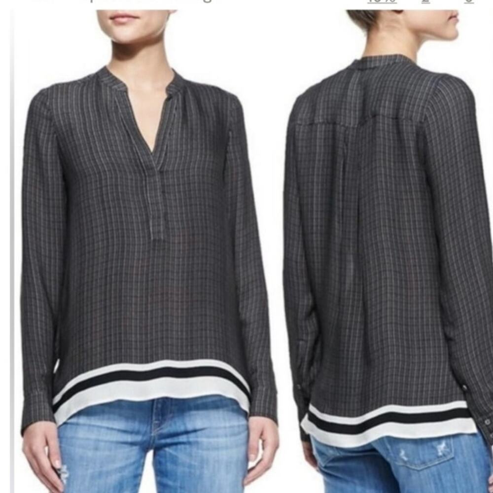 Vince 100% Silk button front Long sleeve Blouse Navy Ble Size Medium